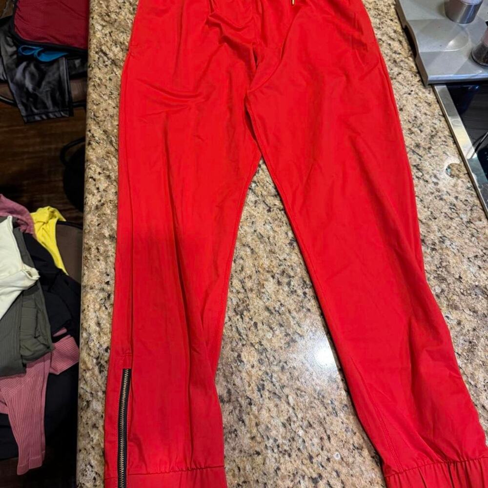 Zyia red nylon spandex joggers